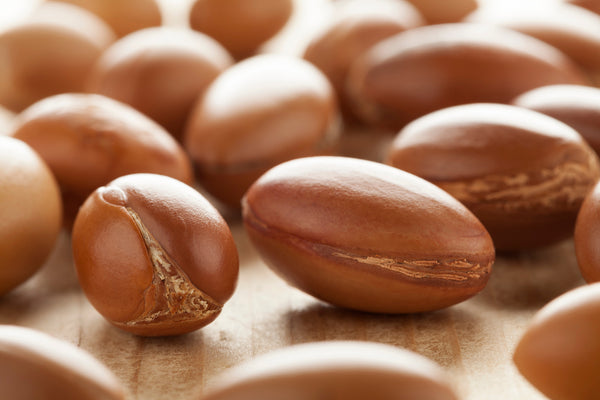 5 Benefits of Argan Oil for Hair and Skin